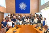 Σε ρόλο ευρωβουλευτή μαθητές Λυκείων της Πάτρας στο πλαίσιο της «Προσομοίωσης του Ευρωπαϊκού Κοινοβουλίου», στην αίθουσα του Περιφερειακού Συμβουλίου Δυτικής Ελλάδας