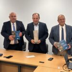 Η Περιφέρεια Δυτικής Ελλάδας και ο ΕΛΓΟ-ΔΗΜΗΤΡΑ υπέγραψαν Προγραμματική Σύμβαση για την ψηφιακή αναβάθμιση της δακοκτονίας